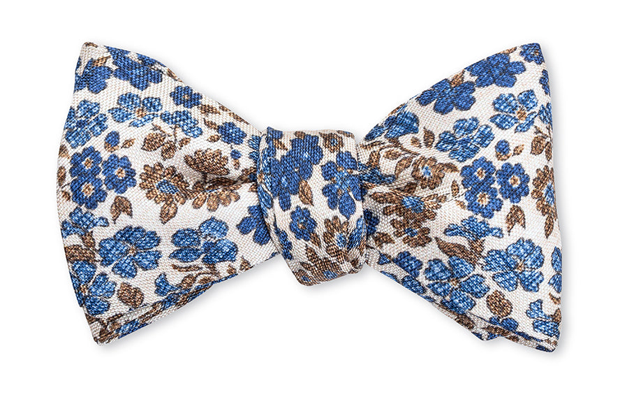 White Alfred Floral Bow Tie