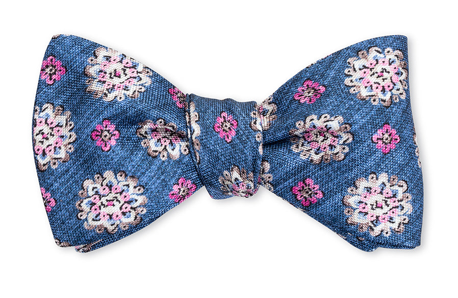 Navy Alfred Medallions Bow Tie