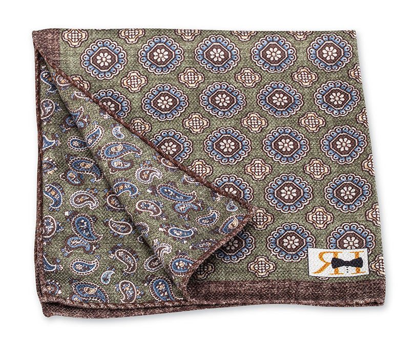 Green Medallion/Pine Pocket Square