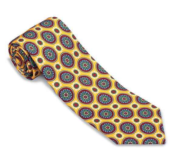 Yellow Fairway Medallions Necktie