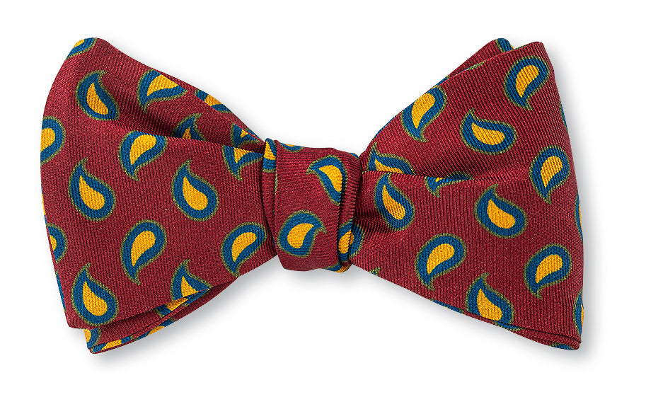 Cardinal Amanda Pine Bow Tie