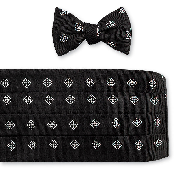 Black/White Cypress Medallions Cummerbund Set